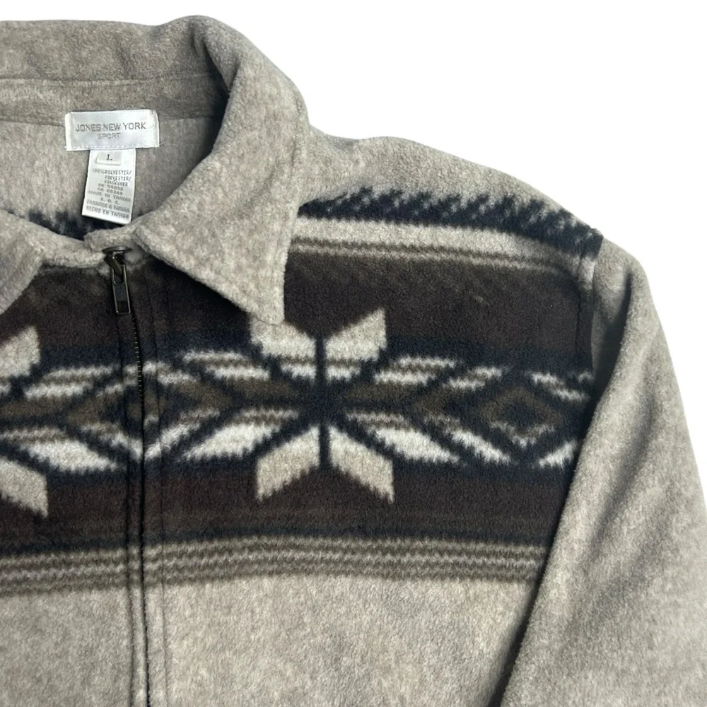 Jones New York Sport Women’s Large Fleece Zip Jacket Snowflake Nordic Pattern‎